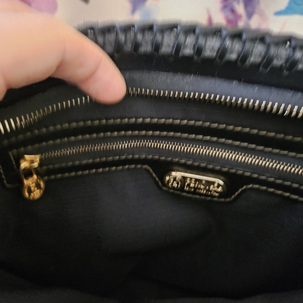 Fendi Black and Tan Striped Fringe Crossbody Bag - Picture 5 of 9